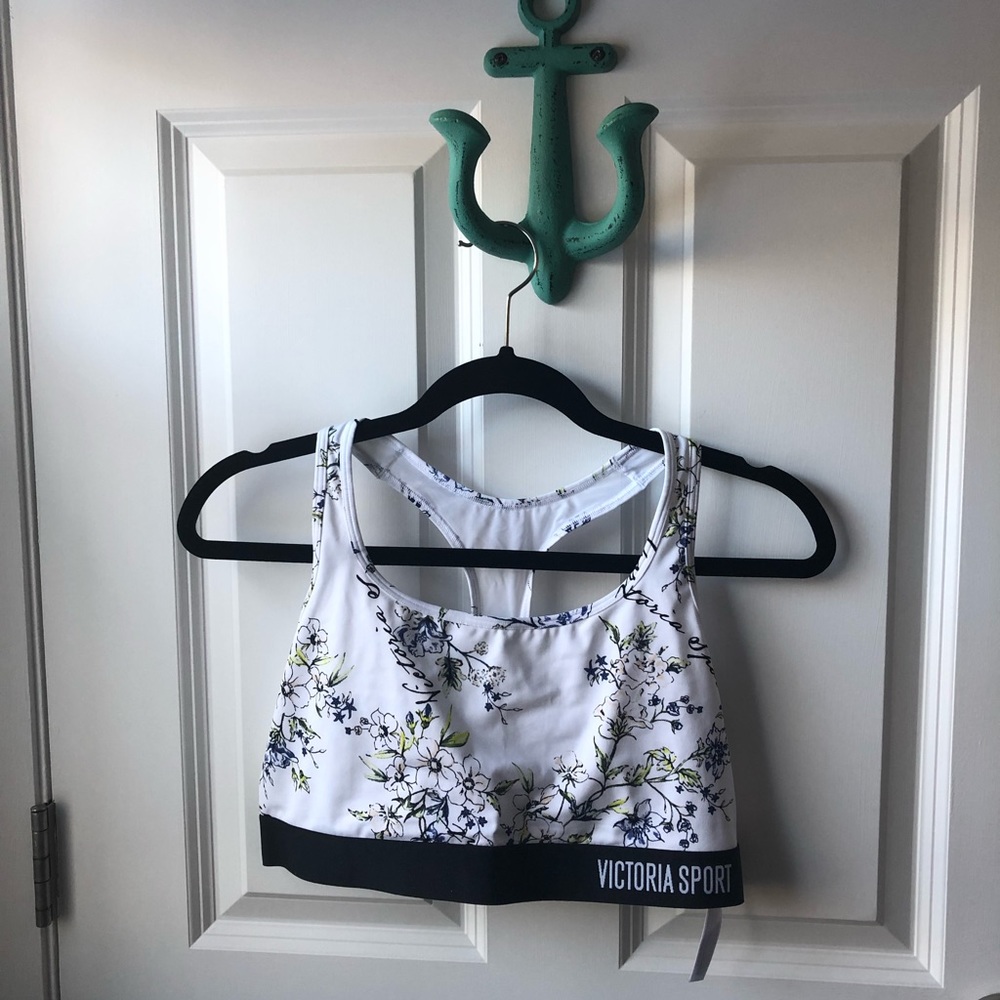 Victoria Secret sports bra